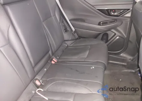 2021 Subaru Outback Limited z USA, uszkodzony, nr VIN 4S4BTANC3M3211041